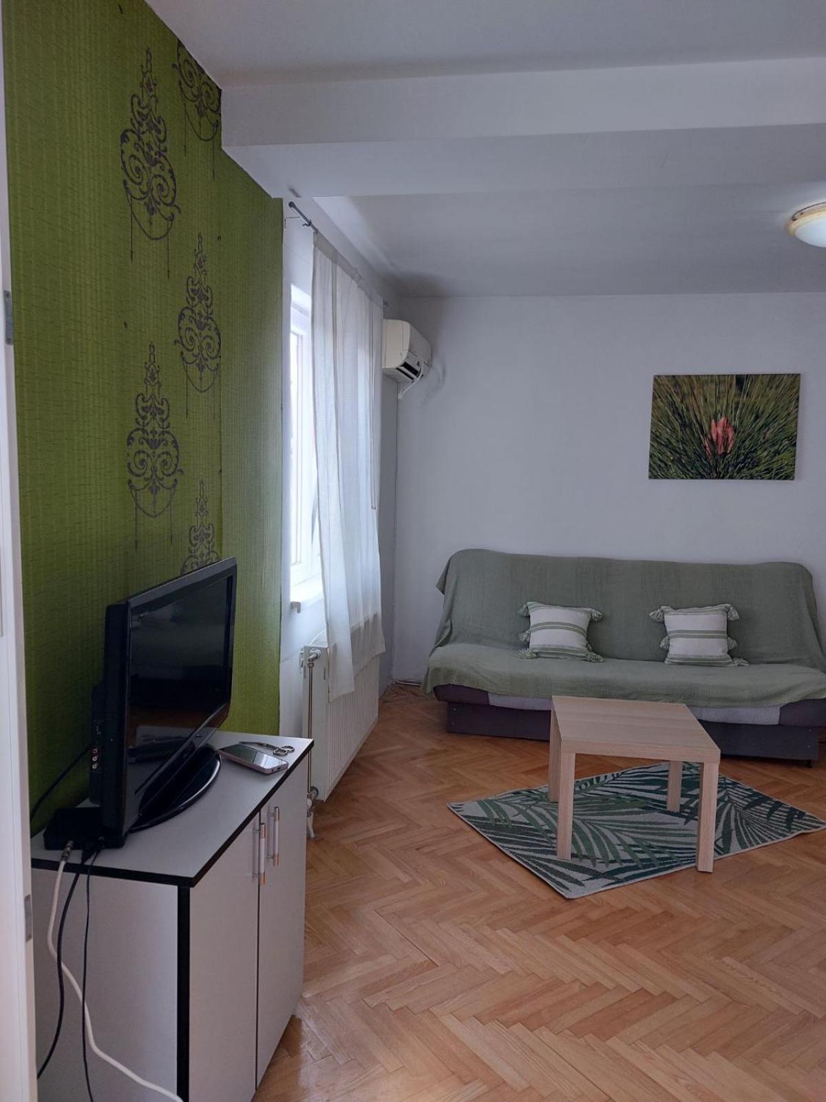 נובי סאד Apartment Kiwi מראה חיצוני תמונה